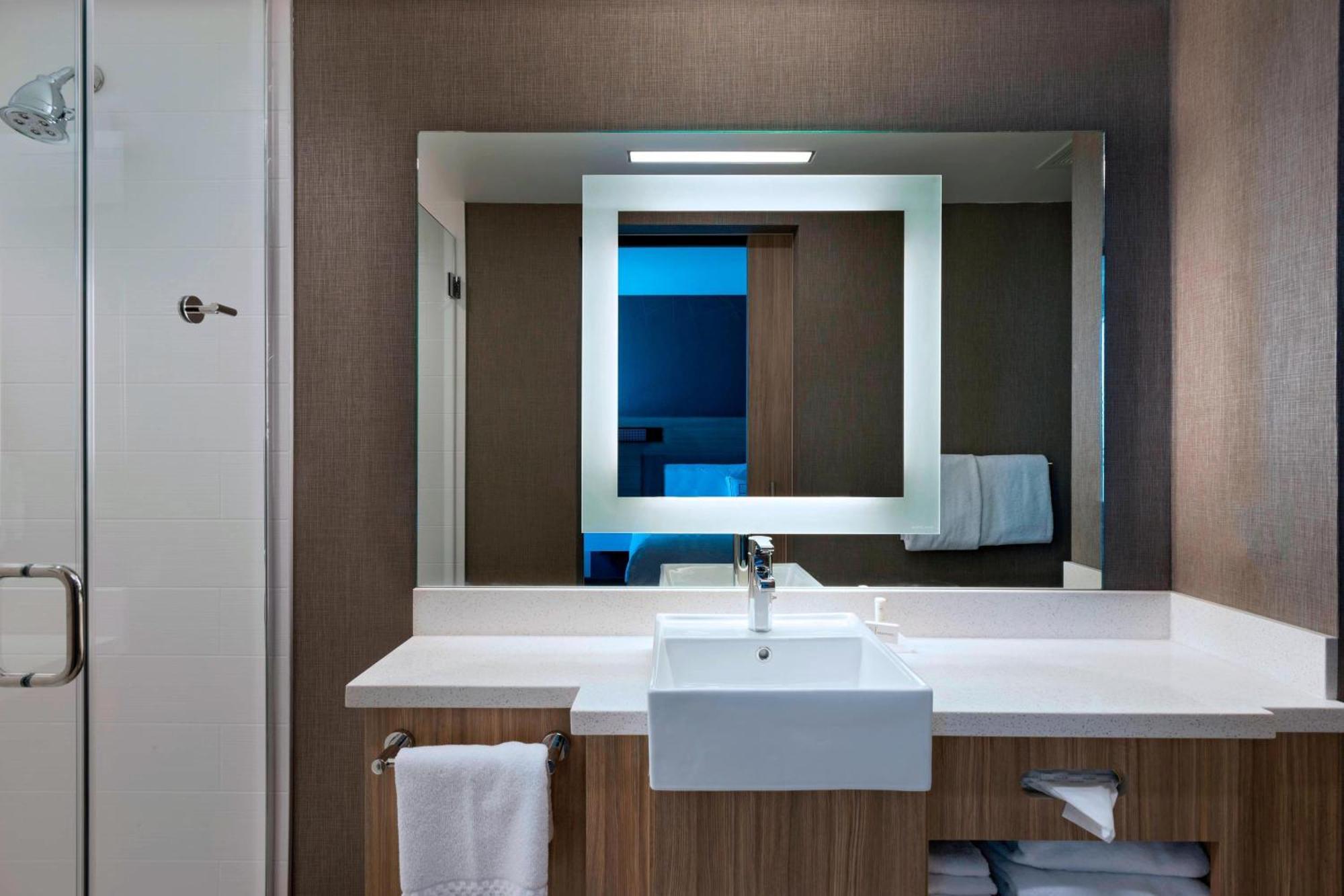 Springhill Suites By Marriott Denver West/Golden Лейквуд Экстерьер фото