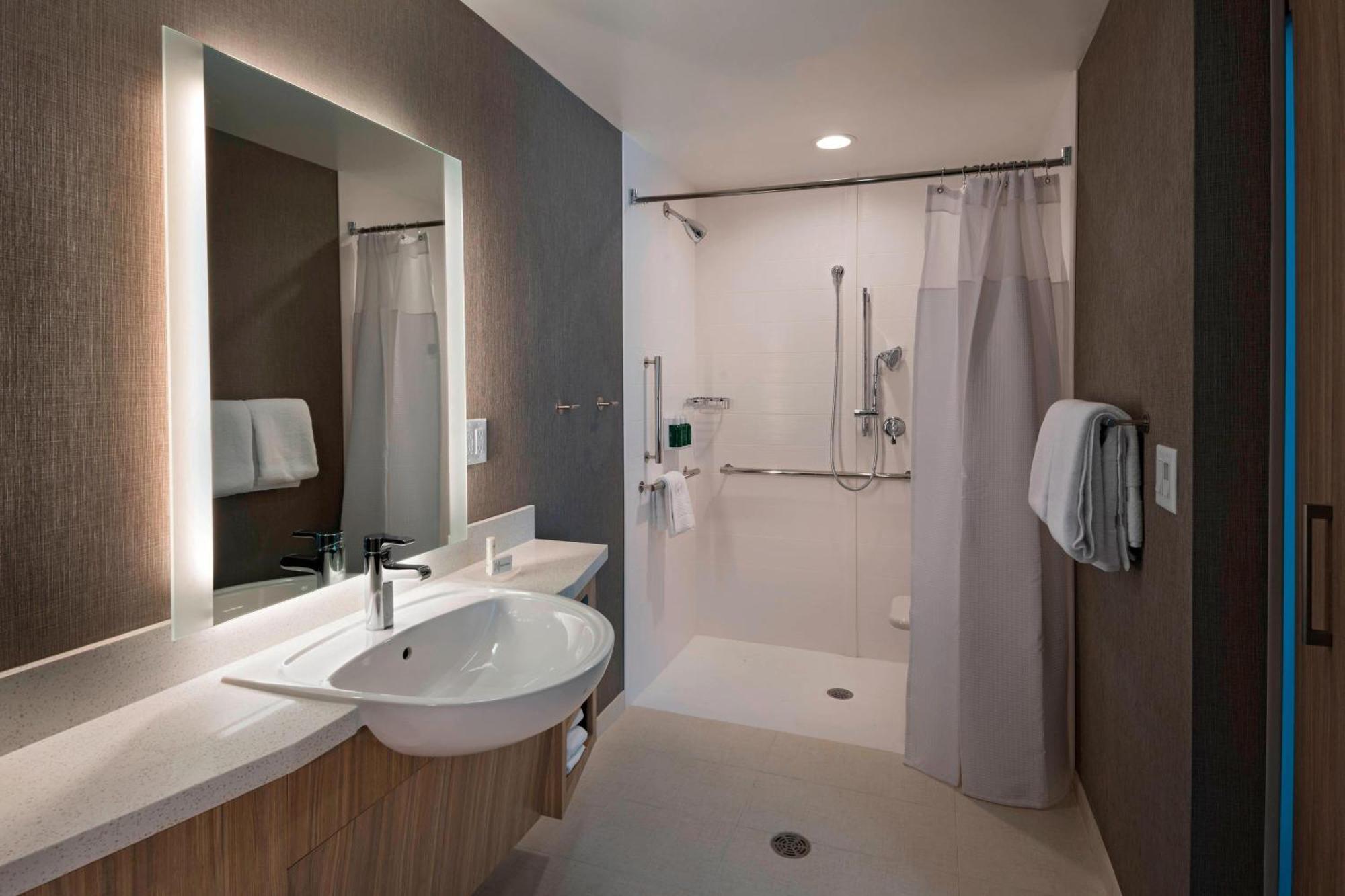 Springhill Suites By Marriott Denver West/Golden Лейквуд Экстерьер фото